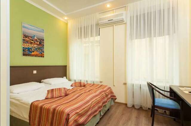 Мини-отель Классики Санкт-Петербург-42